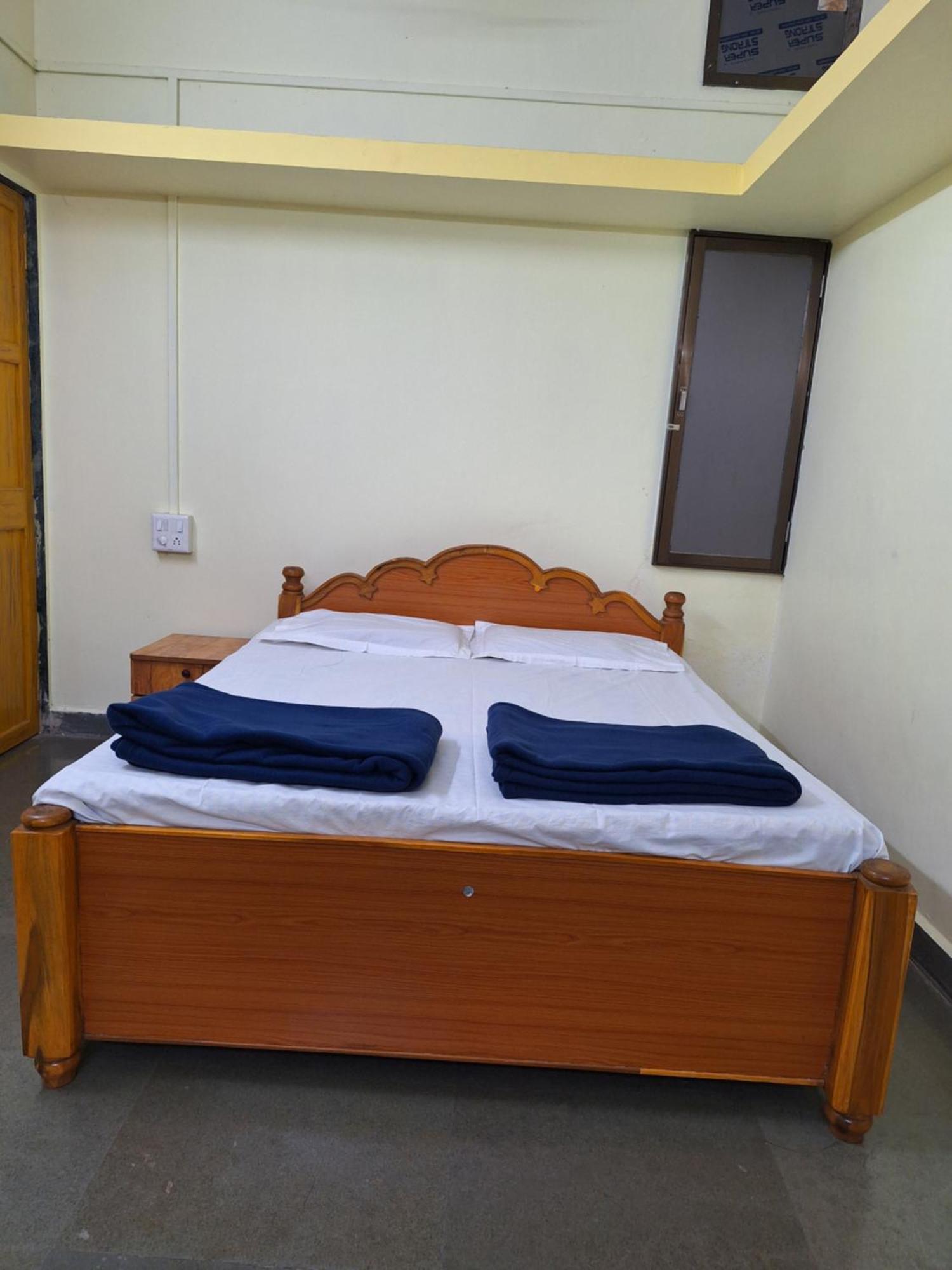 Mālvan Anand Nivas Homestay מראה חיצוני תמונה